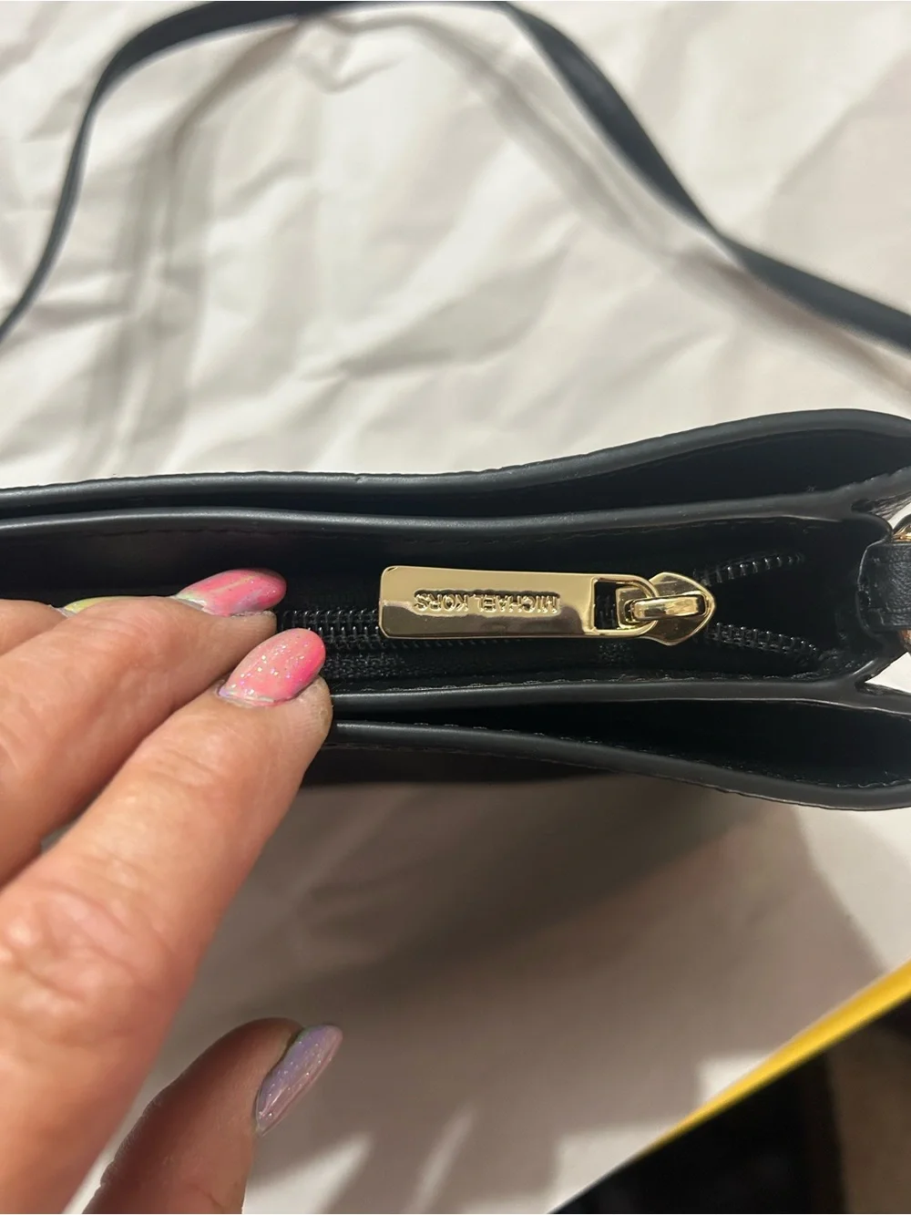 Michael Kors compact pebbled